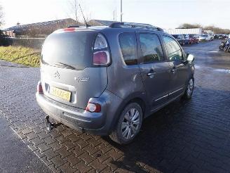 disassembly passenger cars Citroën C3 picasso 1.6 HDi 2010/5