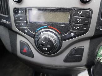Hyundai I-30 Crosswagon 1.6 picture 7