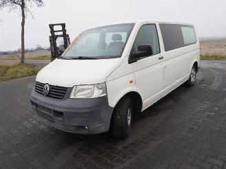 Volkswagen Transporter 2.5 TDi picture 3