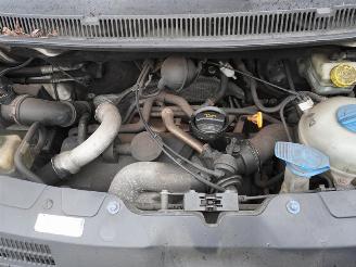 Volkswagen Transporter 2.5 TDi picture 5