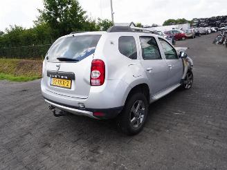 Coche siniestrado Dacia Duster 1.6 16v 2012/6