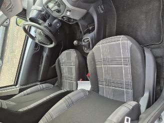 Peugeot 108 1.0 12V (1KRFE(CFB) picture 12