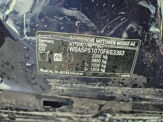 BMW 3-serie 330e picture 8