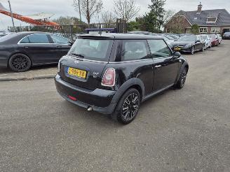 disassembly passenger cars Mini Mini 1.6 16v 2010/7