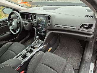 Renault Mégane 1.3 TCe picture 5