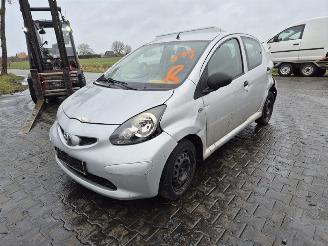 Toyota Aygo 1.0 12v picture 3