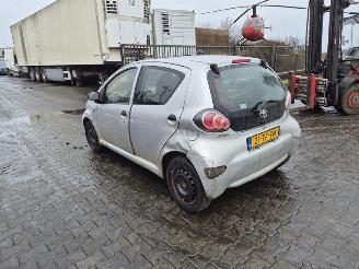 Toyota Aygo 1.0 12v picture 2