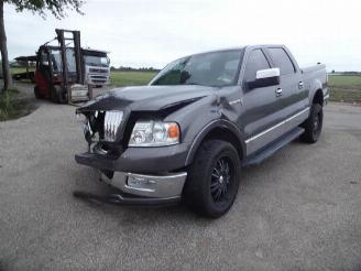 Lincoln  Mark LT 4x4 5.4 picture 3