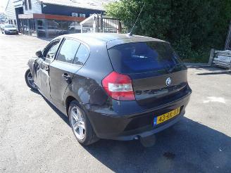 BMW 1-serie 118d 16v picture 2