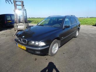 BMW 5-serie Touring 523i 24v picture 3