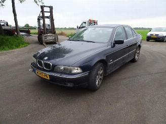 BMW 5-serie 530d picture 3