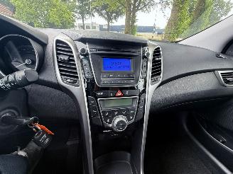 Hyundai I-30 99 kW (135 PK)  1591 cc. picture 12