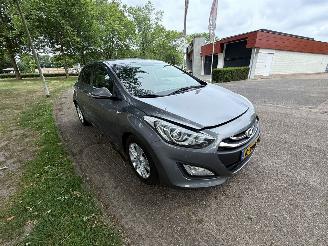 Hyundai I-30 99 kW (135 PK)  1591 cc. picture 6