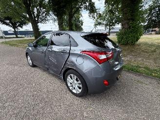 Hyundai I-30 99 kW (135 PK)  1591 cc. picture 3