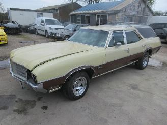 Unfallwagen Oldsmobile Cutlass Vista Cruiser - Wagon V8 - Two Tone 1972/1
