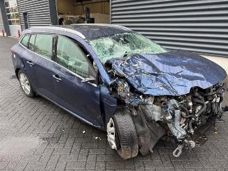 uszkodzony samochody osobowe Renault Mégane Megane IV Estate (RFBK), Combi 5-drs, 2016 1.5 Energy dCi 115 2021/2
