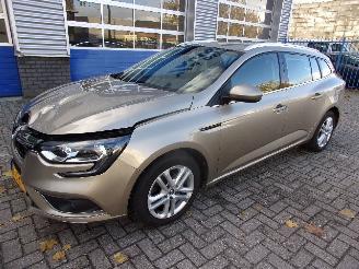 Renault Mégane ESTATE 1.2 TCE ZEN picture 1