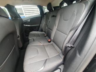 Volvo V-40 Cross Country 2.0 T3 Nordic+ picture 24