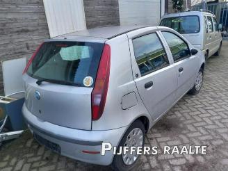 Fiat Punto Punto II (188), Hatchback, 1999 / 2012 1.2 60 S picture 5