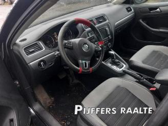Volkswagen Jetta Jetta IV (162/16A), Sedan, 2010 / 2017 1.6 TDI 16V picture 13