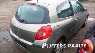 Renault Clio Clio III (BR/CR), Hatchback, 2005 / 2014 1.6 16V picture 6