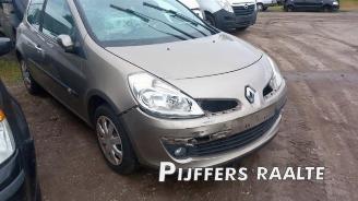 Renault Clio Clio III (BR/CR), Hatchback, 2005 / 2014 1.6 16V picture 3