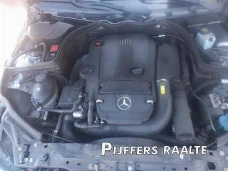 Mercedes C-klasse C (W204), Sedan, 2007 / 2014 1.8 C-180 CGI 16V picture 12
