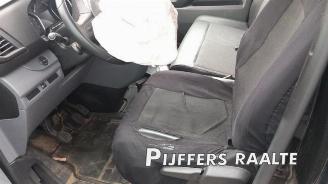 Peugeot Expert Expert (VA/VB/VE/VF/VY), Van, 2016 2.0 Blue HDi 120 16V picture 15