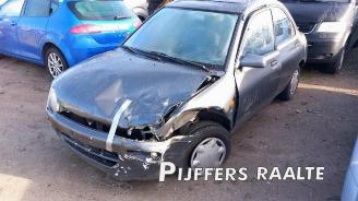 Mazda 121 121 (DB), Sedan, 1990 / 1996 1.3i GL,GLX,Top 16V picture 3