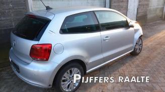 Dezmembrări autoturisme Volkswagen Polo Polo V (6R), Hatchback, 2009 / 2017 1.2 12V 2013/4