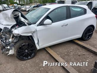 Démontage voiture Alfa Romeo Giulietta Giulietta (940), Hatchback, 2010 / 2020 1.4 TB 16V 2018/11