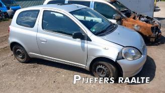 disassembly passenger cars Toyota Yaris Yaris (P1), Hatchback, 1999 / 2005 1.0 16V VVT-i 2001/6