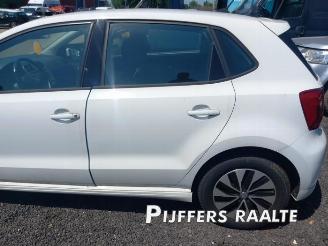 Volkswagen Polo Polo V (6R), Hatchback, 2009 / 2017 1.4 TDI DPF BlueMotion technology picture 8