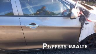 Kia Picanto Picanto (TA), Hatchback, 2011 / 2017 1.0 12V picture 14