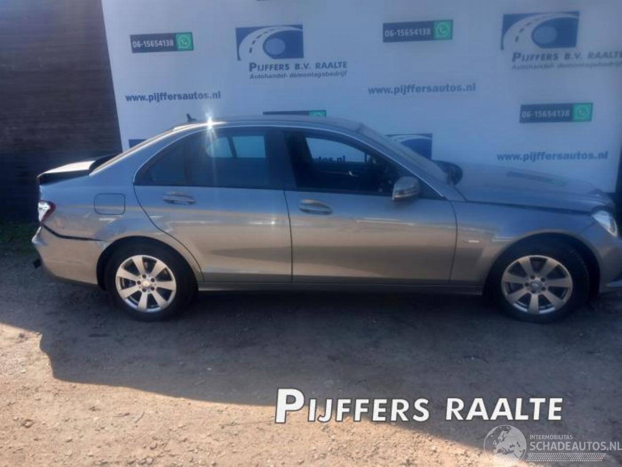 Mercedes C-klasse C (W204), Sedan, 2007 / 2014 1.8 C-180 CGI 16V
