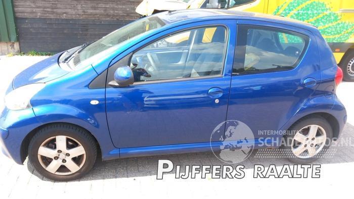 Toyota Aygo Aygo (B10), Hatchback, 2005 / 2014 1.0 12V VVT-i