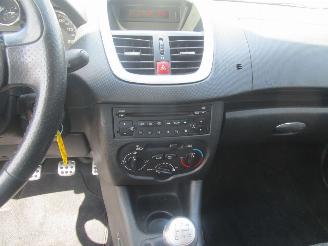 Peugeot 206+ 1.4 XS 5drs picture 14
