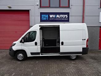 Peugeot Boxer 330 2.0 BlueHDI L2H2 Premium Pack 2 x schuifdeur picture 5