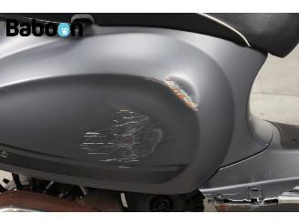 Vespa  Sprint 25KM picture 13
