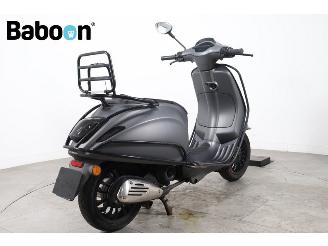 Vespa  Sprint 25KM picture 6