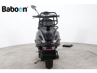 Vespa  Sprint 25KM picture 7
