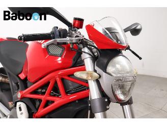 Ducati  Monster 696 picture 16
