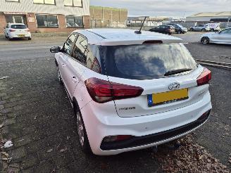 Hyundai I-20 1.0 t-gdi comfort picture 4