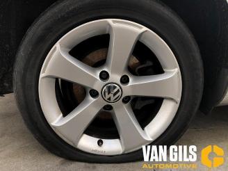 Volkswagen Passat  picture 16
