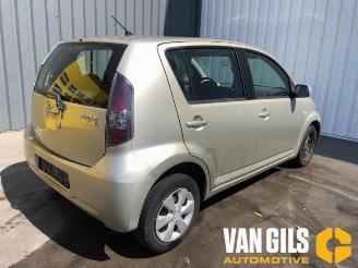 Daihatsu Sirion  picture 7