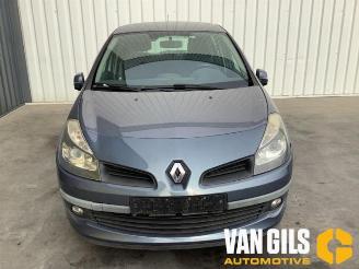Renault Clio Clio III (BR/CR), Hatchback, 2005 / 2014 1.6 16V picture 2