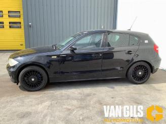 BMW 1-serie 1 serie (E87/87N), Hatchback 5-drs, 2003 / 2012 120d 16V picture 8