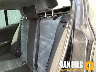BMW 1-serie 1 serie (E87/87N), Hatchback 5-drs, 2003 / 2012 120d 16V picture 10