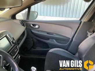 Renault Clio Clio IV Estate/Grandtour (7R), Combi 5-drs, 2012 / 2021 0.9 Energy TCE 90 12V picture 13