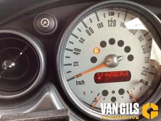 Mini Mini Mini (R50/53), Hatchback, 2001 / 2007 1.6 16V One picture 17